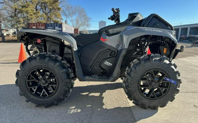 2026 Can-Am Outlander X MR 700