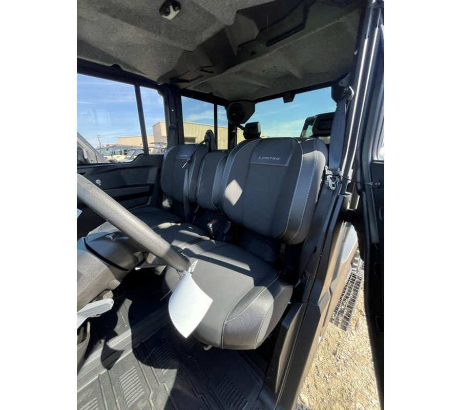 2027 Can-Am Defender XU MAX Limited HD11