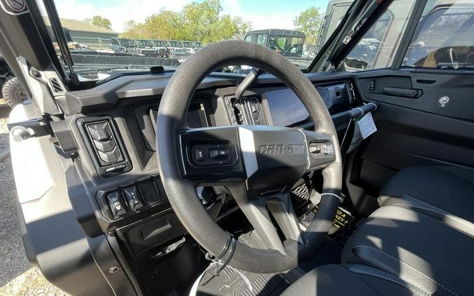 2027 Can-Am Defender XU MAX Limited HD11