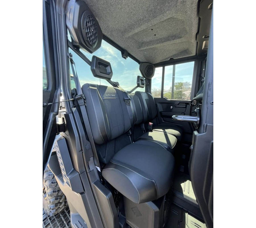 2027 Can-Am Defender XU MAX Limited HD11