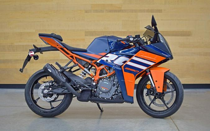 2024 KTM RC 390