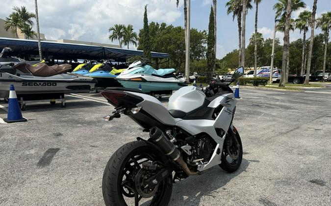 2024 Kawasaki Ninja 500 ABS