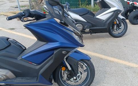 2023 KYMCO AK 550i