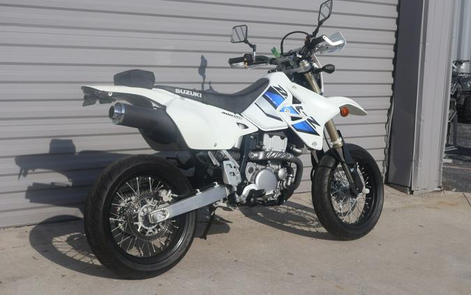 2022 Suzuki DR-Z400SM