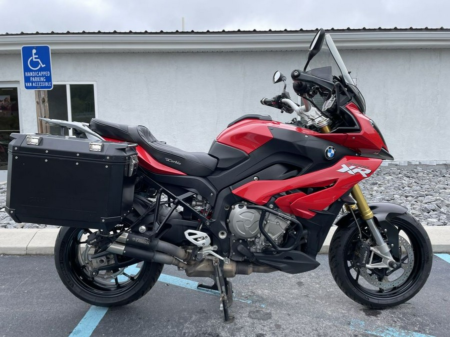 2016 BMW S 1000 XR Premium Racing Red