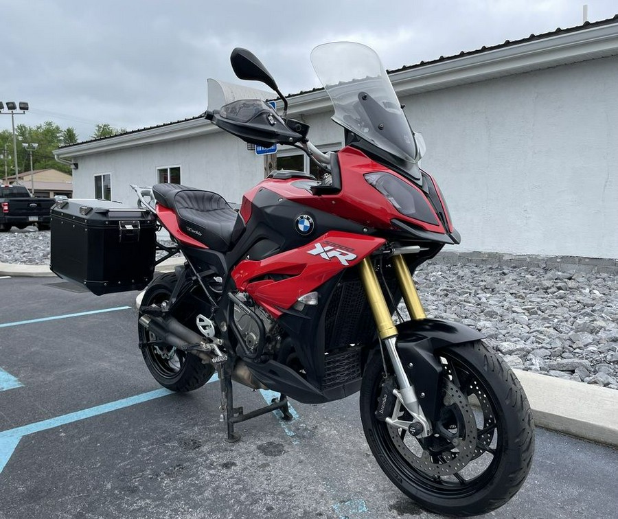 2016 BMW S 1000 XR Premium Racing Red