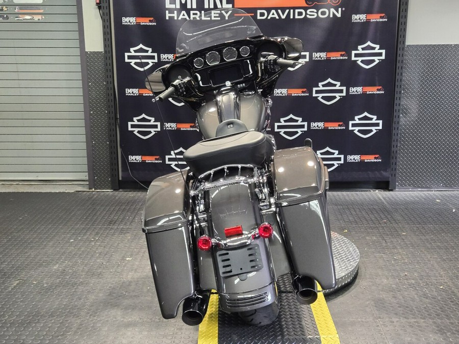 2023 Harley-Davidson Street Glide Special Gray Haze