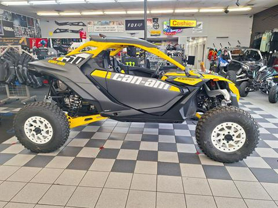 2024 Can-Am Maverick R X RS with Smart-Shox 999T DCT