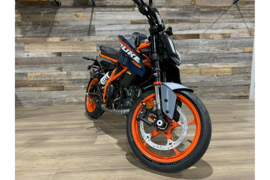 2024 KTM 390 DUKE BLUE