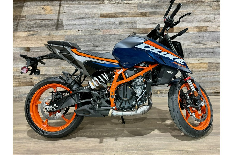 2024 KTM 390 DUKE BLUE