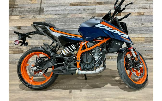 2024 KTM 390 DUKE BLUE