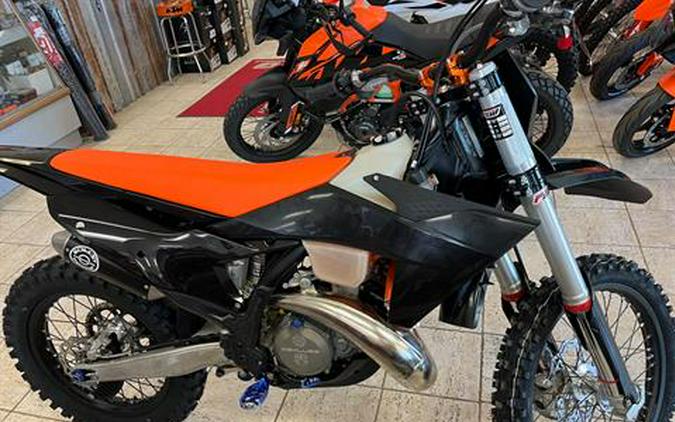 2023 KTM 300 XC