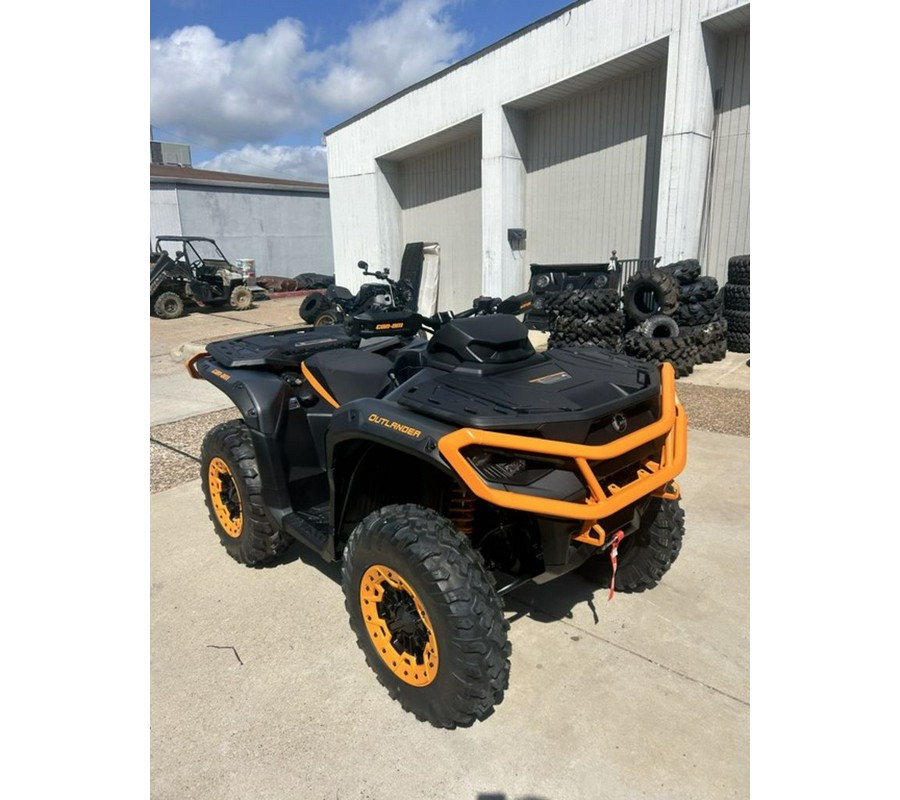 2026 Can-Am® Outlander XT-P 1000R With Smart-Shox