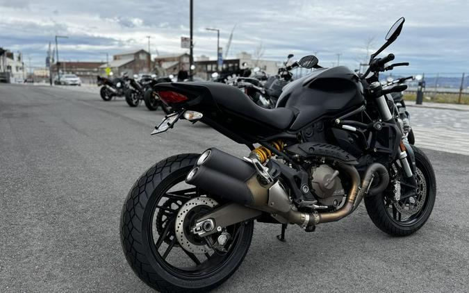 2016 Ducati MONSTER 821