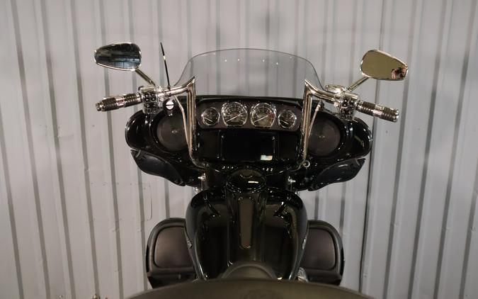2021 Harley-Davidson CVO Limited Royal FLHTKSE
