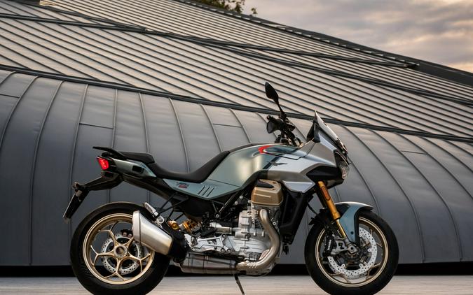 2027 Moto Guzzi V100 Mandello S