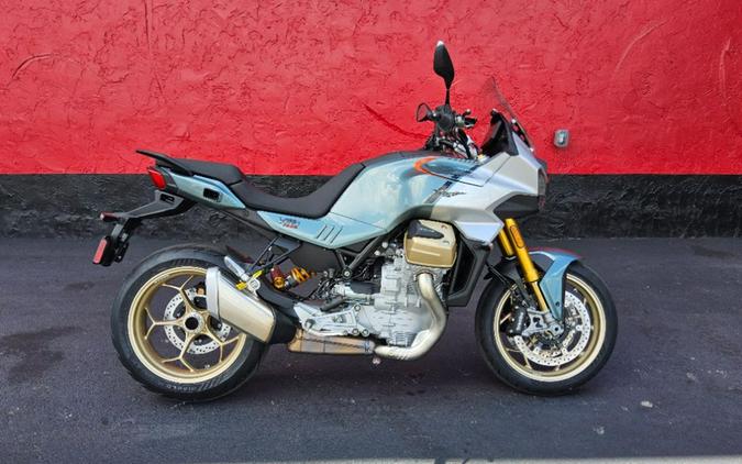 2027 Moto Guzzi V100 Mandello S