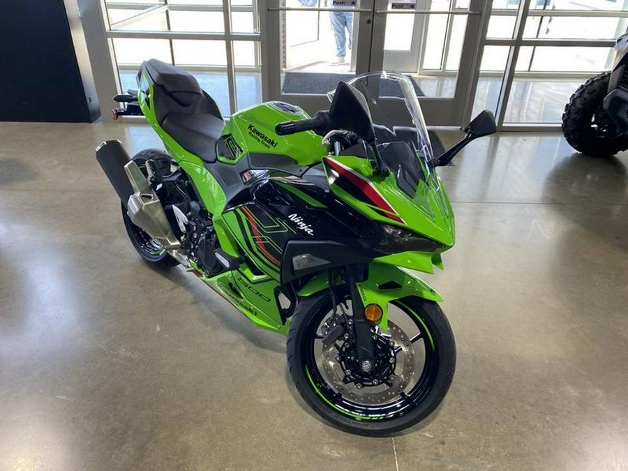 2024 Kawasaki Ninja® 500 SE 40th Anniversary Edition ABS