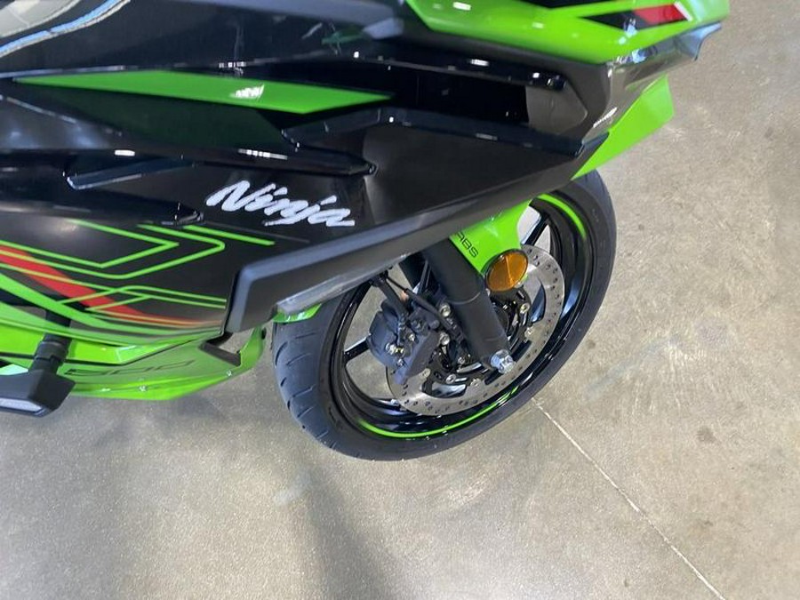 2024 Kawasaki Ninja® 500 SE 40th Anniversary Edition ABS