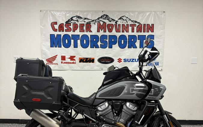 2024 Harley-Davidson® Pan America™ 1250 Special Gray Haze w/ Laced Wheels - UO4785