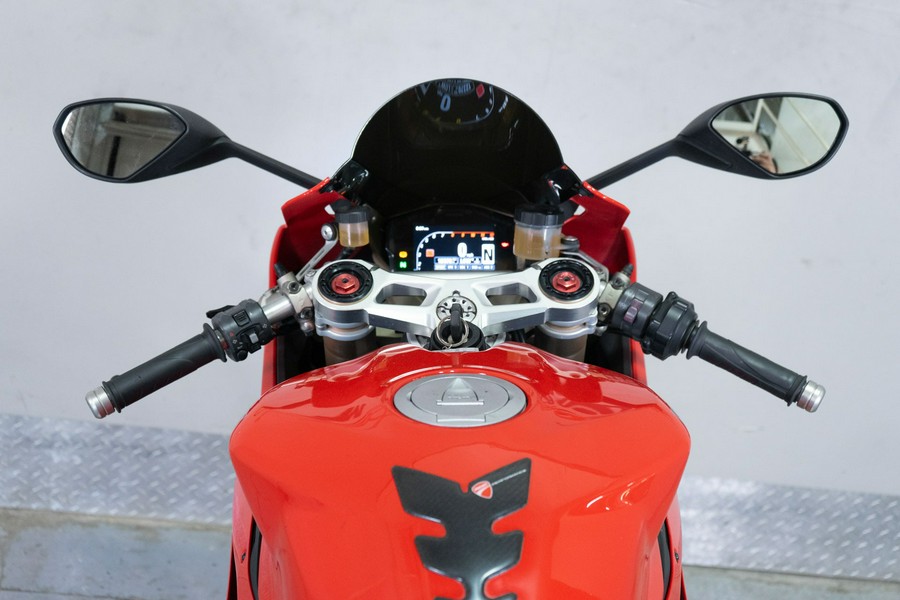 2014 Ducati Superbike 1199 Panigale
