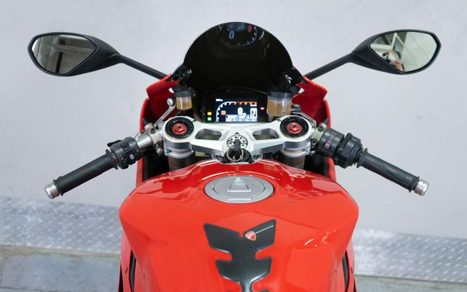 2014 Ducati Superbike 1199 Panigale