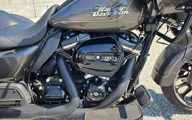 2023 Harley-Davidson® FLTRT - Road Glide® 3