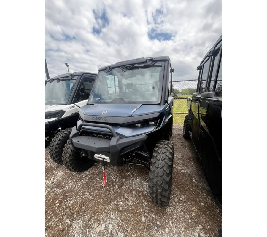 2026 Can-Am Defender Limited HD11