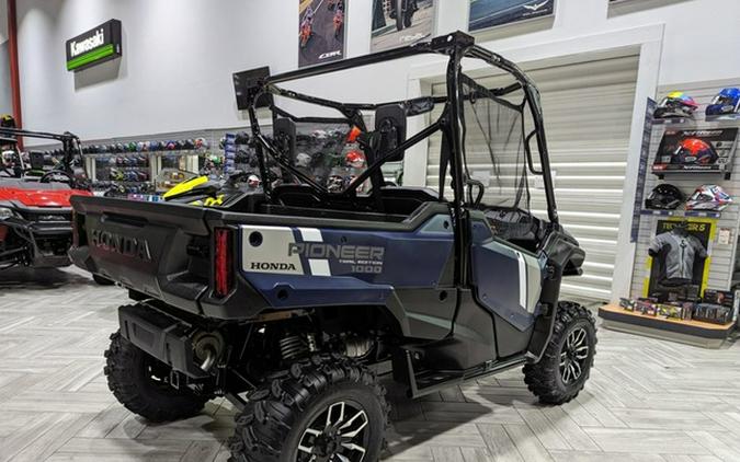 2023 Honda Pioneer 1000 Trail