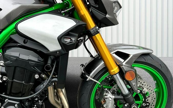 2025 Kawasaki Z900 SE ABS