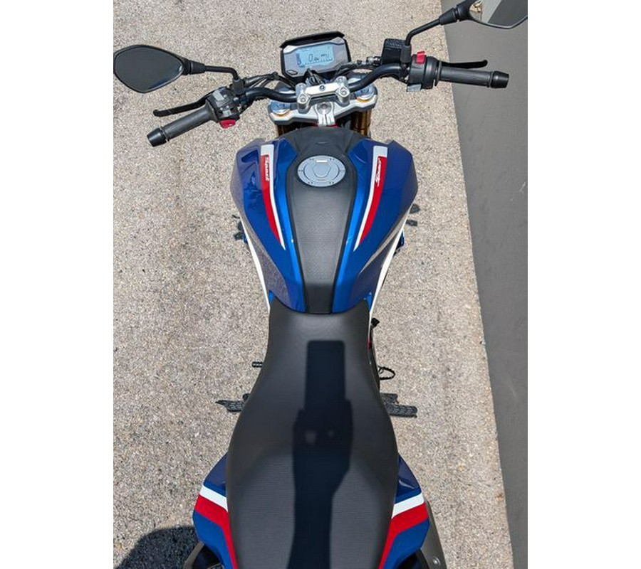 New 2025 BMW G 310 R