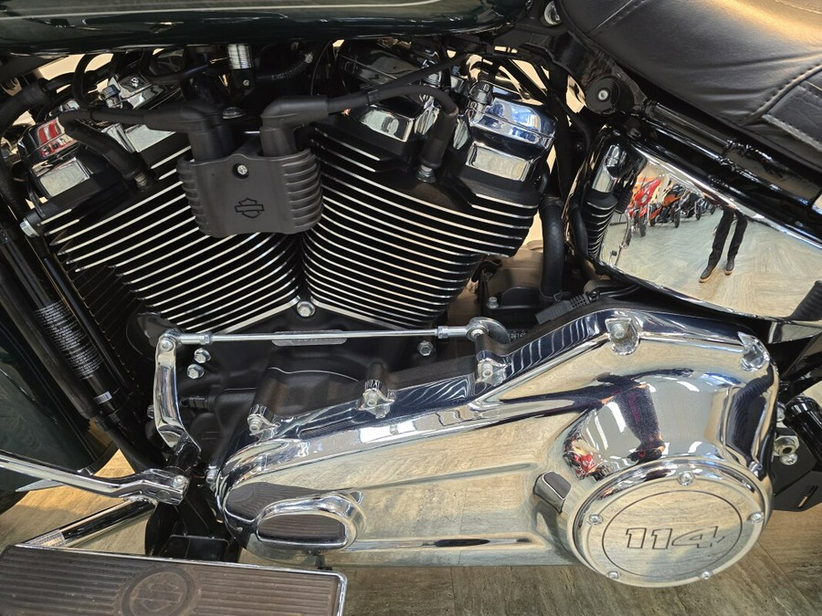 2024 Harley-Davidson® Heritage Classic Alpine Green FLHCS