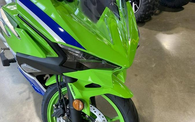 2024 Kawasaki Ninja® 500 SE 40th Anniversary Edition ABS