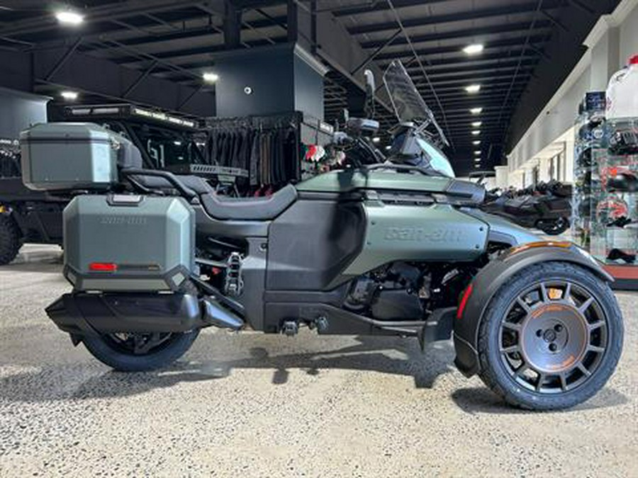 2025 Can-Am Canyon Redrock