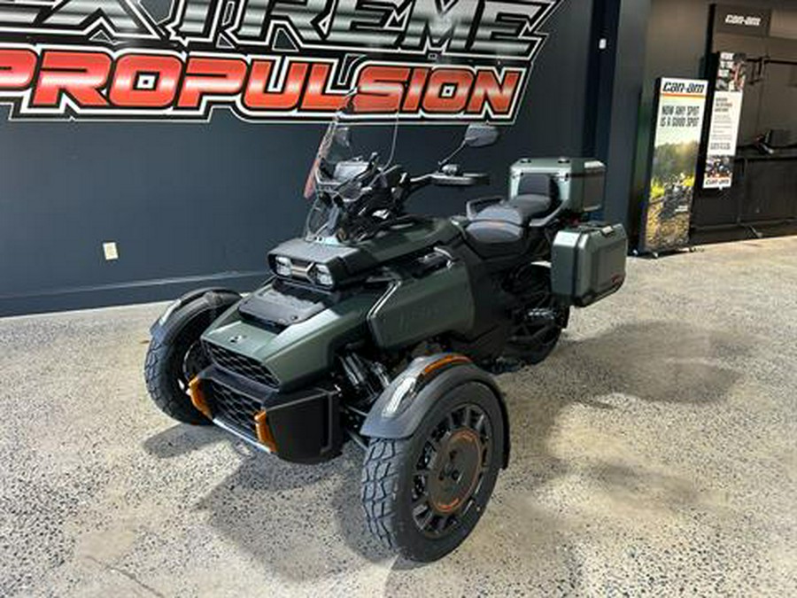 2025 Can-Am Canyon Redrock