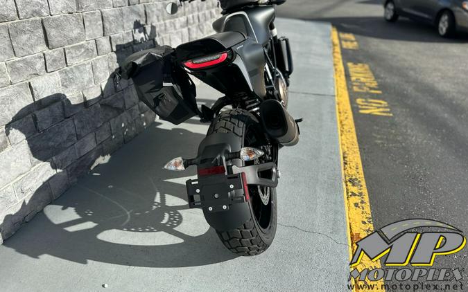 2019 Husqvarna Svartpilen 701