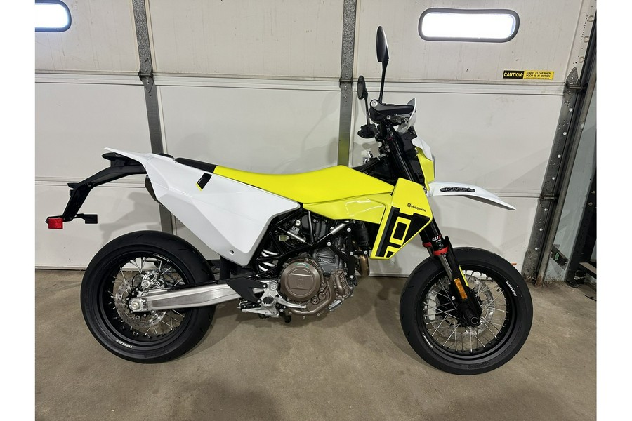 2026 Husqvarna Motorcycles 701 Supermoto