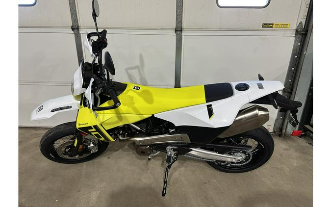2026 Husqvarna Motorcycles 701 Supermoto