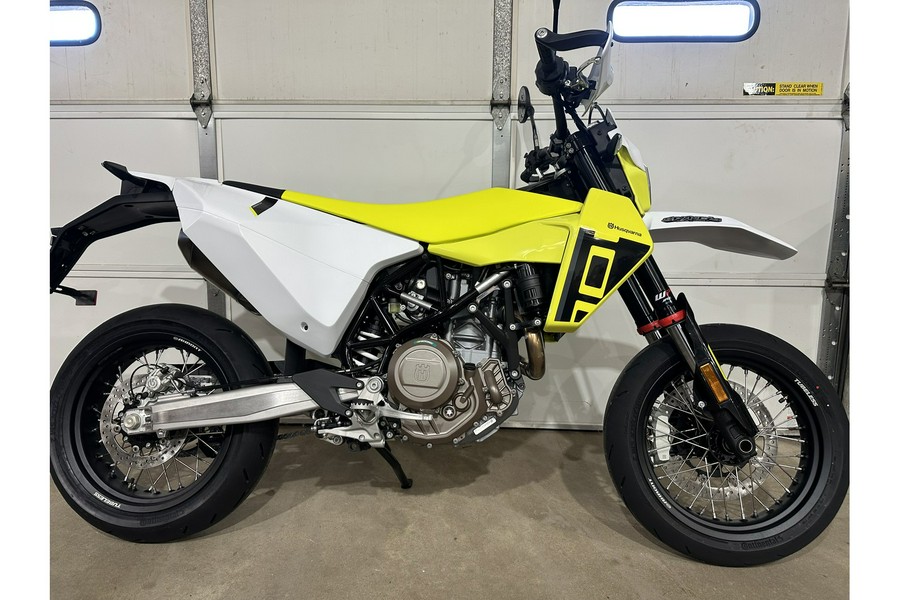 2026 Husqvarna Motorcycles 701 Supermoto