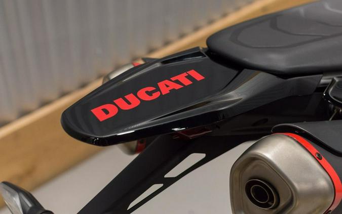2027 Ducati Hypermotard 698 Mono Nera