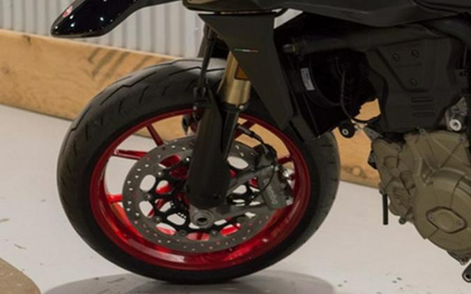 2027 Ducati Hypermotard 698 Mono Nera