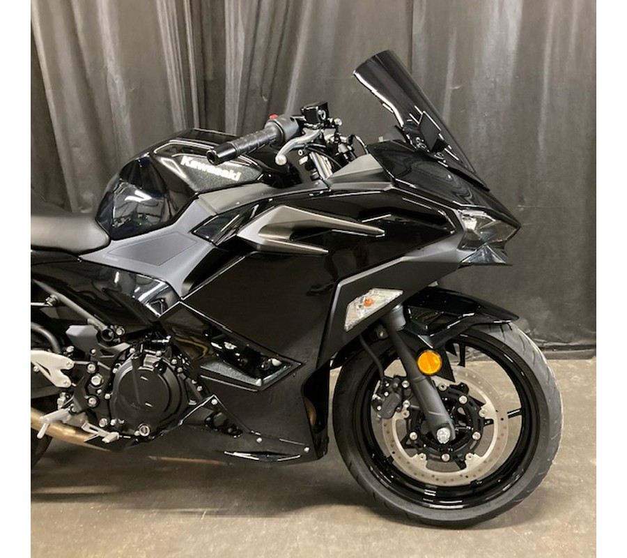 2024 Kawasaki Ninja 500