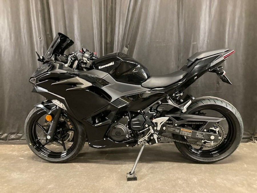 2024 Kawasaki Ninja 500