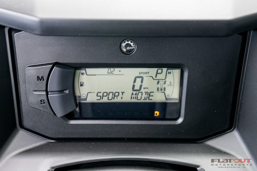 2026 Can-Am DEFENDER HD11 CAB XT