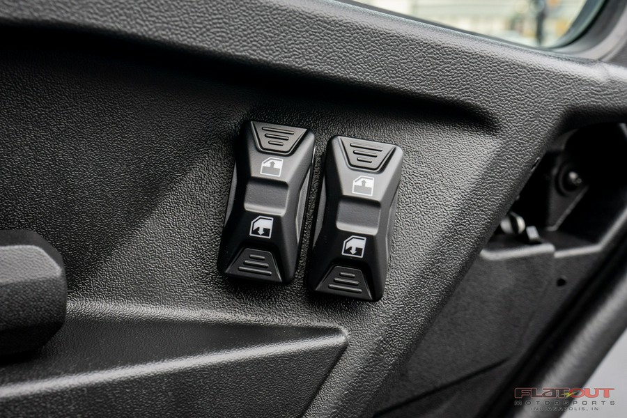 2026 Can-Am DEFENDER HD11 CAB XT