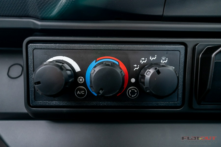 2026 Can-Am DEFENDER HD11 CAB XT