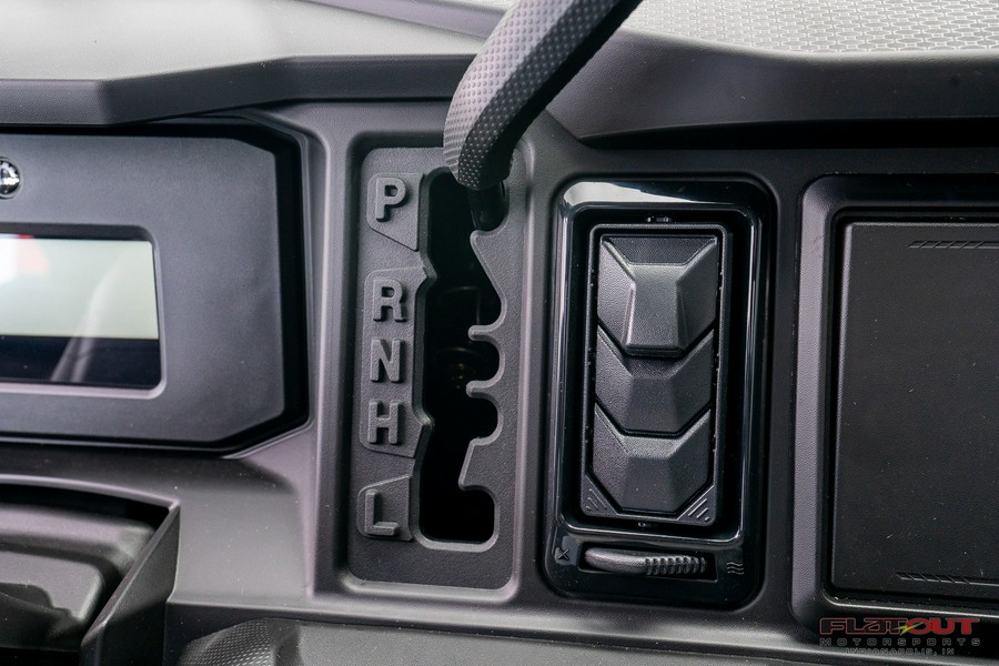 2026 Can-Am DEFENDER HD11 CAB XT