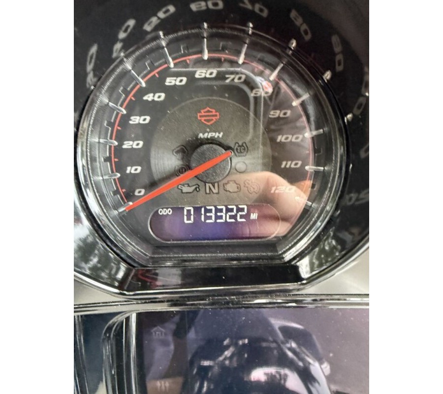 FLHXSE 2020 CVO™ Street Glide®