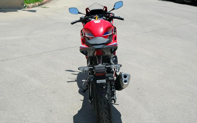 2025 HONDA CBR500R