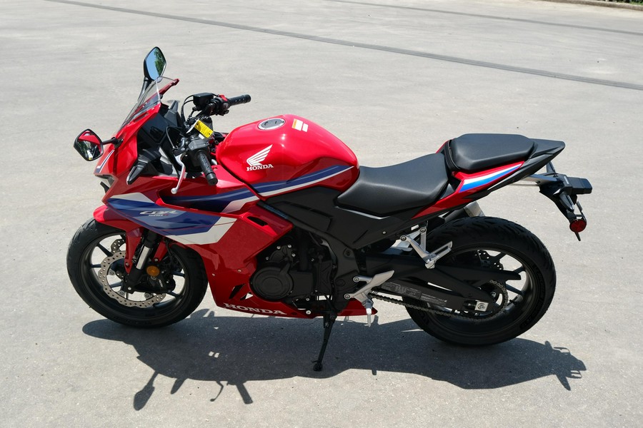 2025 HONDA CBR500R
